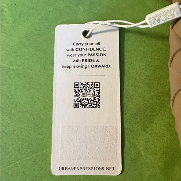 Urban Expressions Taupe Woven Bag - Picture 10 of 10